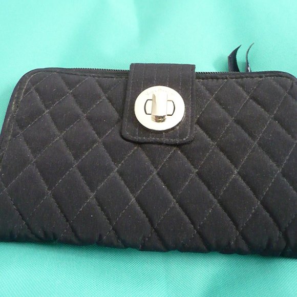 RFID Turnlock Wallet - Picture 1 of 3